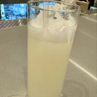 Romos Gin Fizz