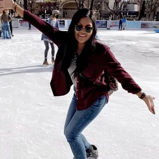 Ice skating at Acacia Park!
