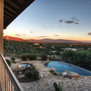 Tucson Foothills Living!