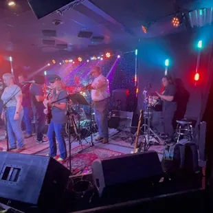 One of the adult bands.