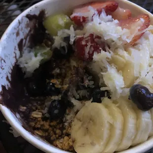 Inside look of the Brazilian açaí bowl
