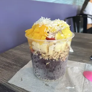 This is the Hawaiian Bowl, it's what I always order.