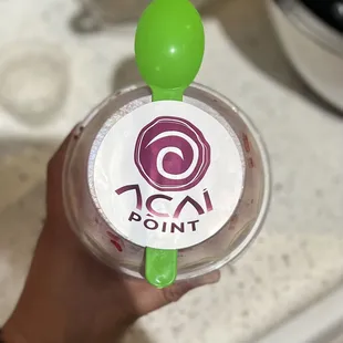 12oz acai bowl to go