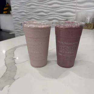 Classic Smoothie with almond milk and whey protein (left) Berry Best (right)