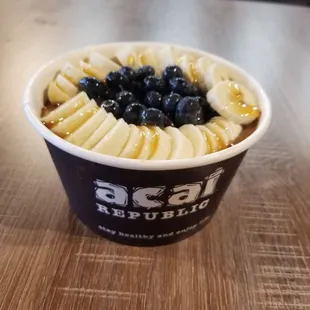 Acai bowl