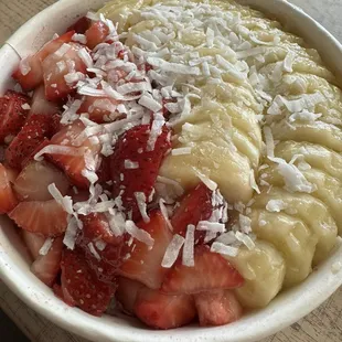 Yummy deliciousness!! The Hawaiian!