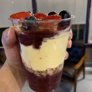 Layers of paradise - super good and hit the spot!