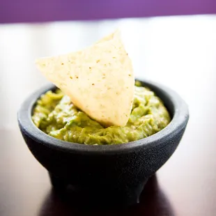 guacamole and tortilla
