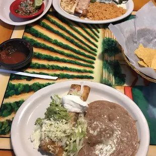 Lunch specials on a Saturday. Very good and very filling!