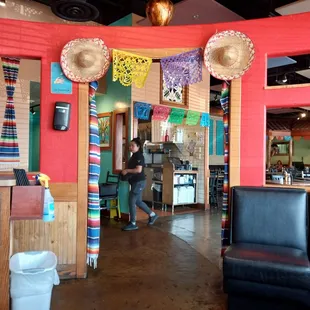 host stand &amp; bar behind