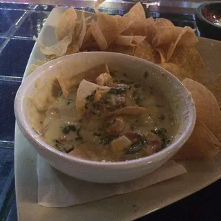 QUESO WITH SHRIMP AND SPINACH