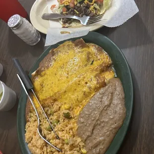 Mexican plate, enchiladas are good!!!