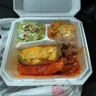 How does one eat this if they don't supply silverware.