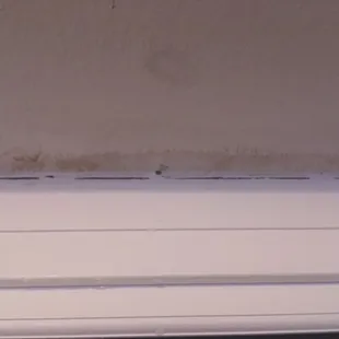 Top of window 3. I'm no expert, but could one problem have been not enough caulking??? More pics to come. Stay tuned.