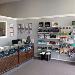 Ace Computer Service - Lobby / Check in counter