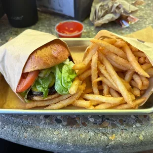 Berry Bacon Burger