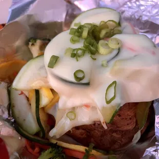 Veggie spud (all spuds come with garlic bread)