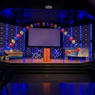 String of Pearls Balloon Arch