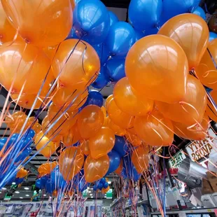 Bouquets of orange and blue!