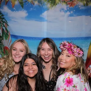 My birthday party ! The backdrop was mine