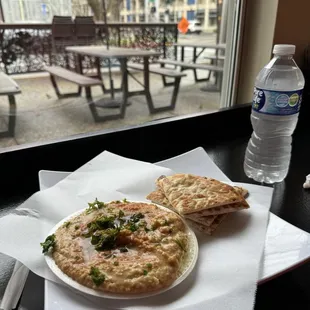 Housemade hummus, Pita Bread