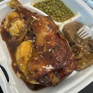 Bbq Chicken . Meat loaf . Green peas . Mash potatoes. ‍‍‍