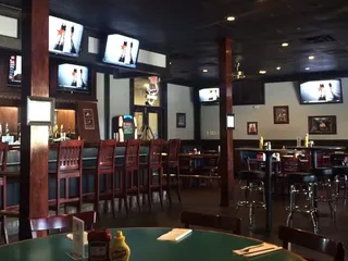 Driller's Sports Bar and Grill