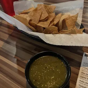 Chips and green salsa