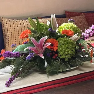 Acorns beautiful arrangement. Love this shop!