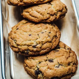 Chocolate Chip Cookie