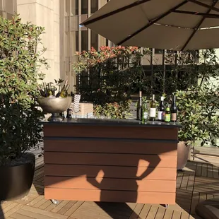 Rooftop Terrace Bar at 555 Capitol Mall