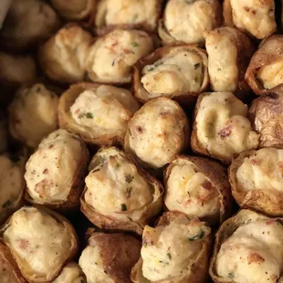 Mini Twice Baked Potatoes with Cheddar, Bacon, and Chives