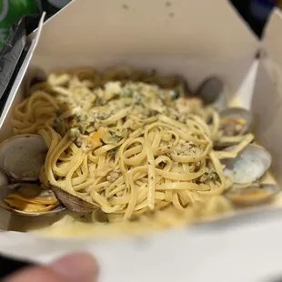 Linguine con Vongole