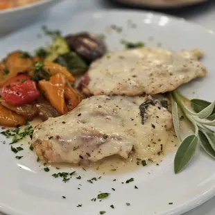 Scaloppine di pollo saltimbocca