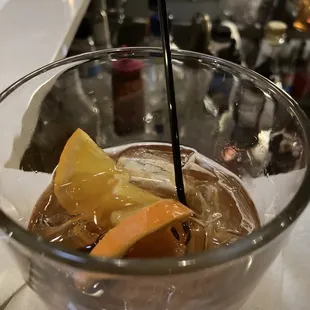 Can't be fine dining with well ice.