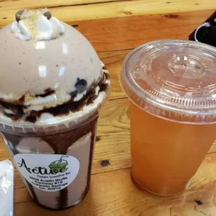 This is a meal replacement Choco Taco shake and an Strawberry Kiwi Passionfruit energy/fat burning tea.  The 2 drink "combo" is $8.