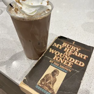 S&apos;mores latte and $1 used book classic