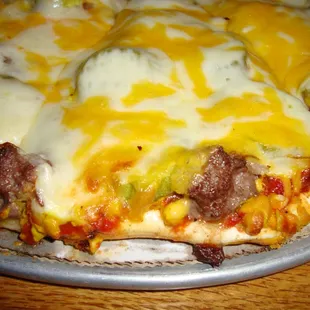 Cheeseburger Pizza, close-up.