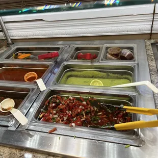 Salsa bar, muy sabroso!