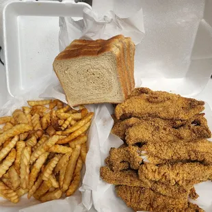 16 piece fish meal with seasoned fries &amp; 4 slices of bread $32.99. I got catfish.