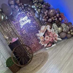 Super cute cowboy theme.