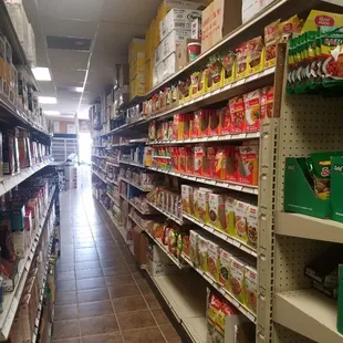 Ready to eat meals, spices, cereal oats, millets, vermicelli, Maggi, and more...