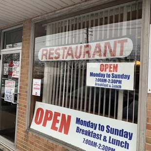 Doesn't look like much from the outside but it's awesome inside..home town restaurant.