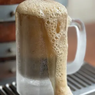 Frosty old fashion draft root beer