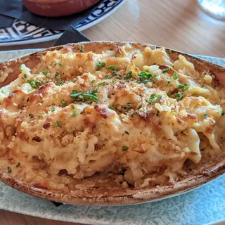 LOBSTER MAC & CHEESE