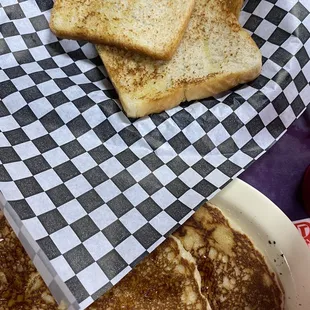 Pankcakr Pancake Breakfast Combination Plate