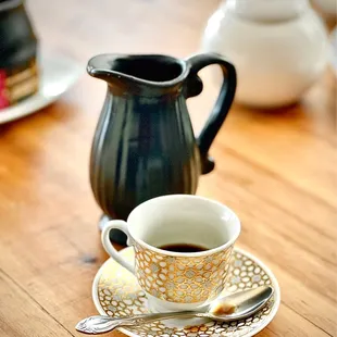 Quite bold, this tiny cup provides a proper percolated punch!!