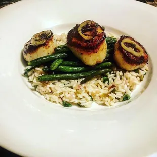 Scallops for a small Valentines dinner for two.