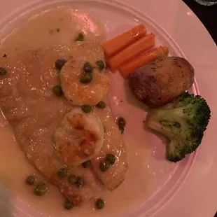 The sole fish was so tough I had to cut it with a knife. It did not have a good flavor