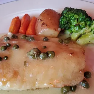 Filet of sole in lemon caper sauce